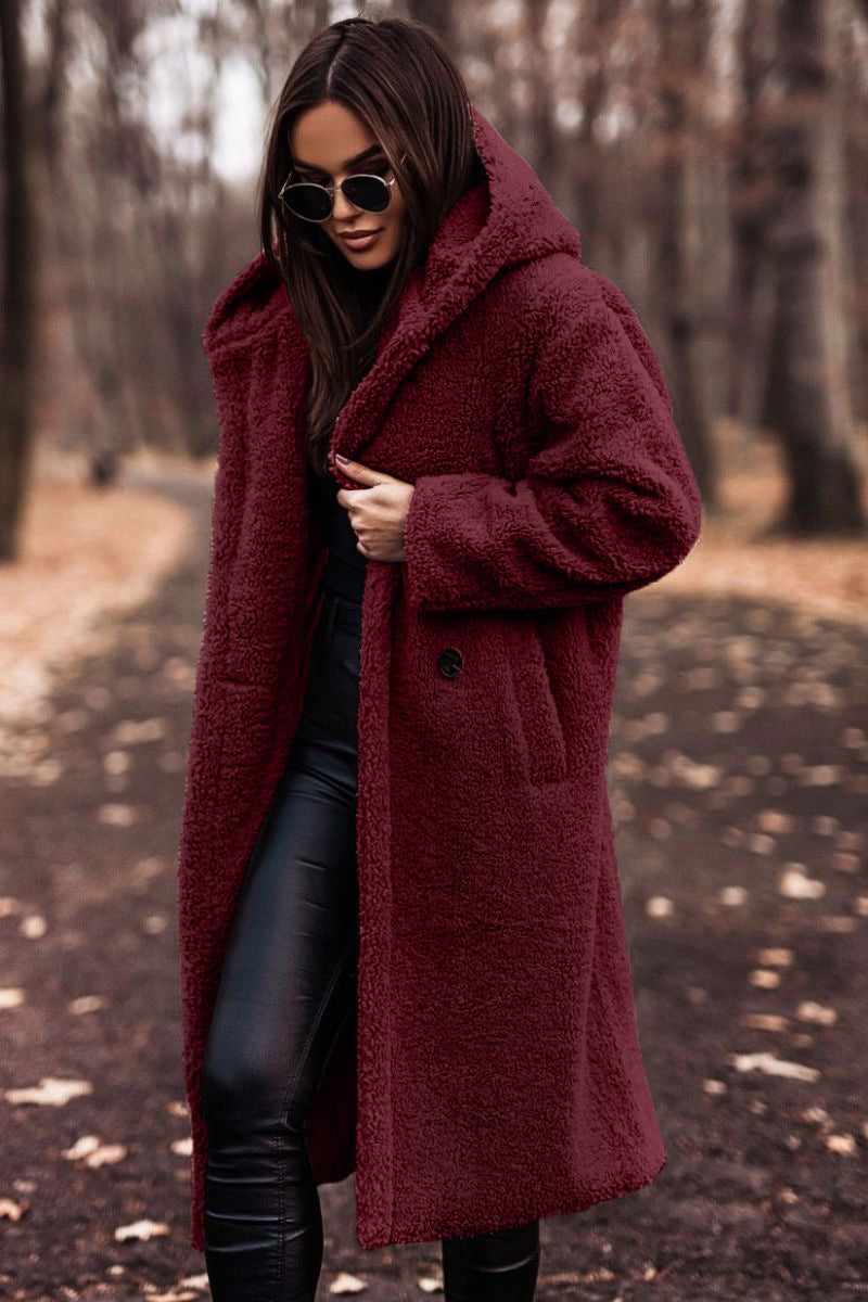 Beige faux fur frakke til kvinder med hætte