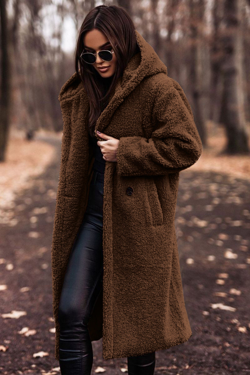 Beige faux fur frakke til kvinder med hætte