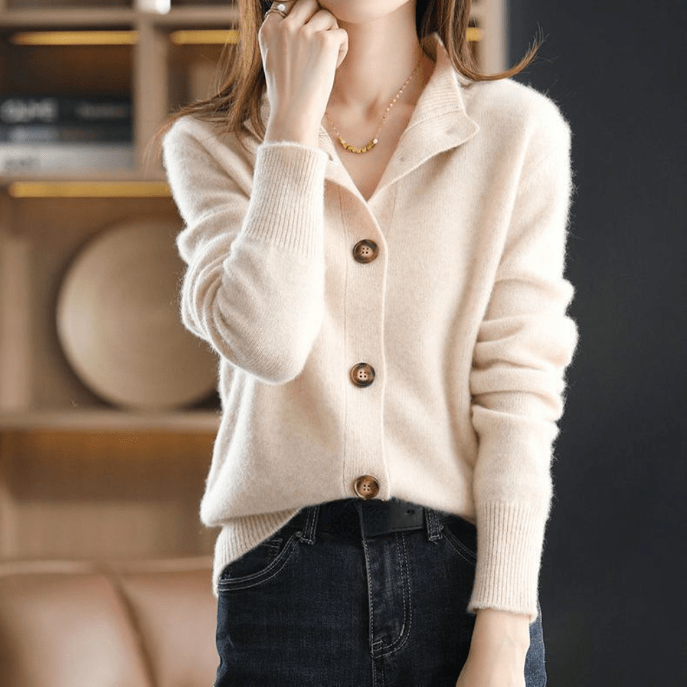 Beige uldvest med knapper til kvinder