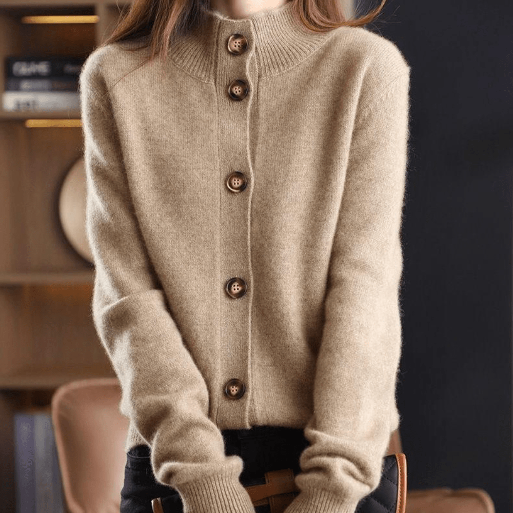 Beige uldvest med knapper til kvinder
